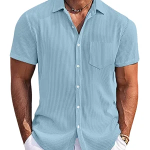 Elegante camisa de verano a rayas