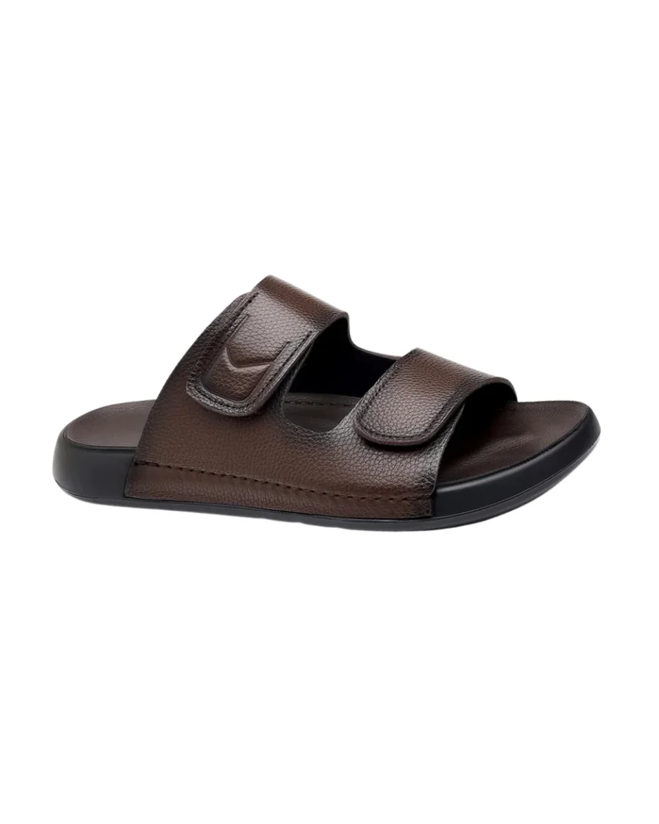 Sandalias elegantes de piel