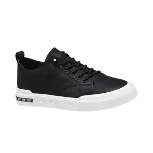 Zapatos elegantes de piel