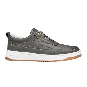 Zapatos elegantes de piel