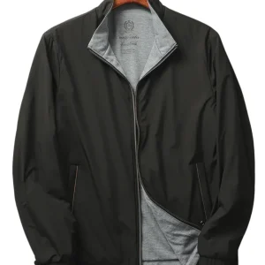 Chaqueta ligera e impermeable
