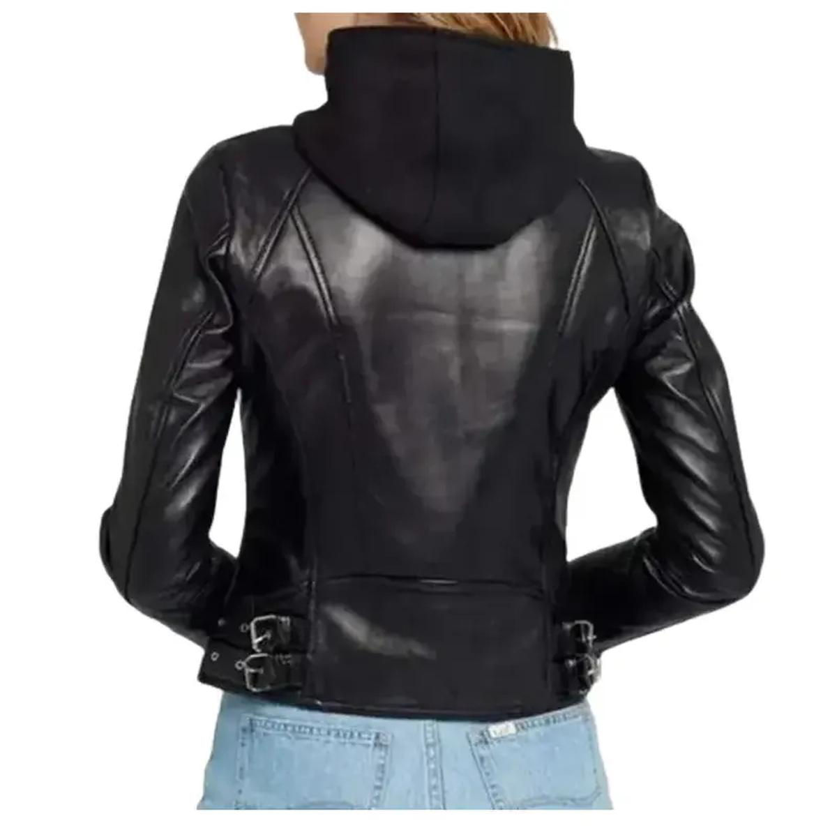 Chaqueta negra de piel auténtica para mujer con capucha. - Imagen 4