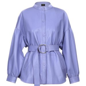 Chaqueta de piel de oveja color lavanda con cinturón para mujer