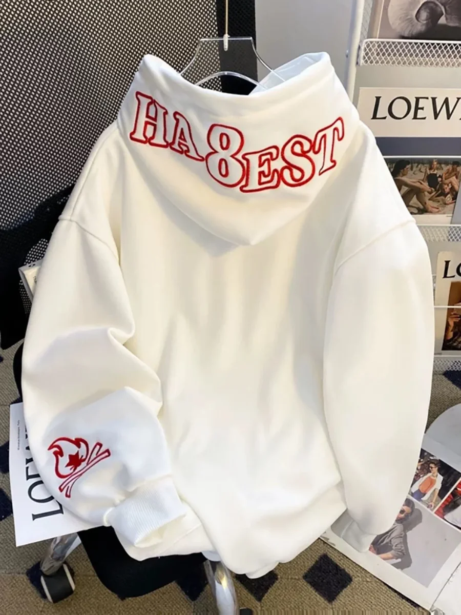 Sweat à Capuche Blanc avec Broderie Rouge Détail Manches - Imagen 2