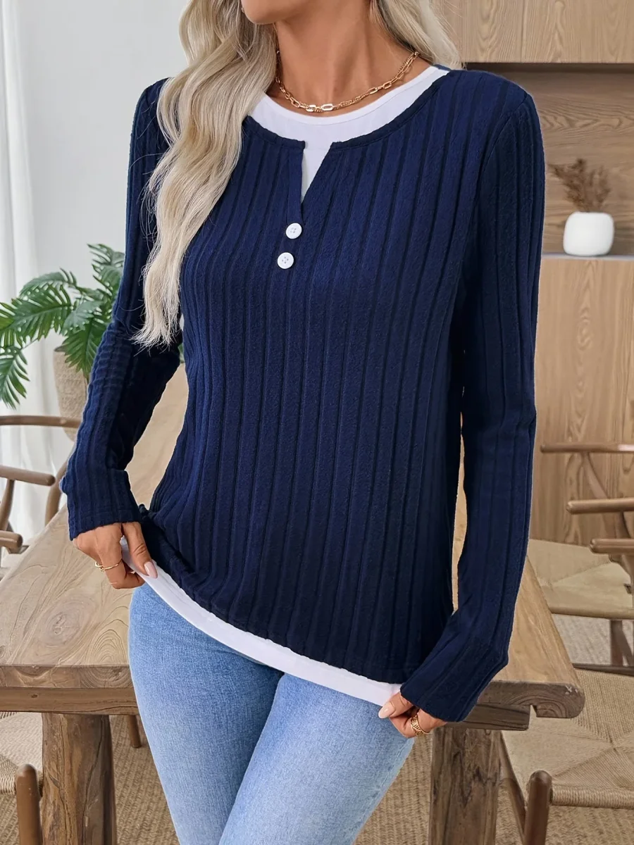Pull côtelé femme col en V superposé marine avec boutons - Imagen 5