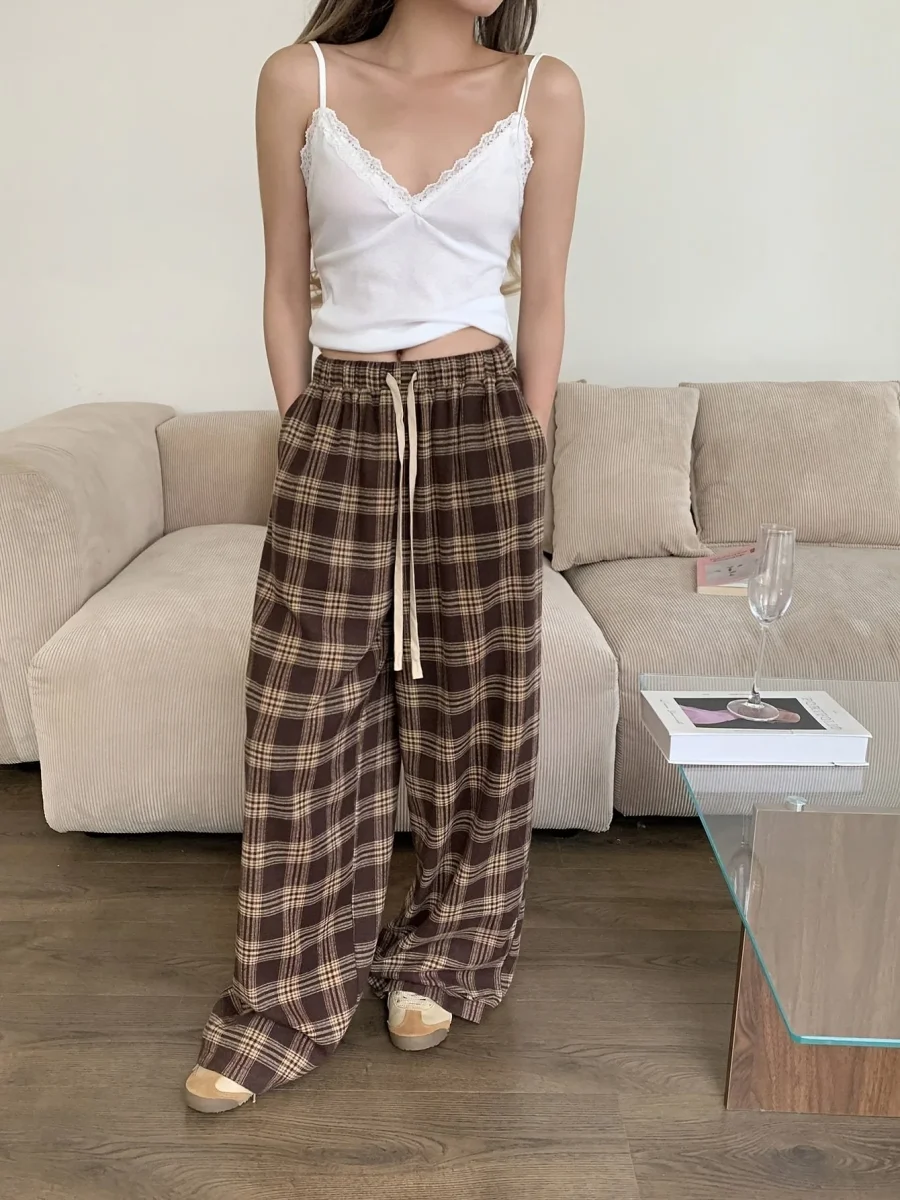 Pantalon de Pyjama Femme Carreaux Marron et Beige Ample avec Cordon - Imagen 6