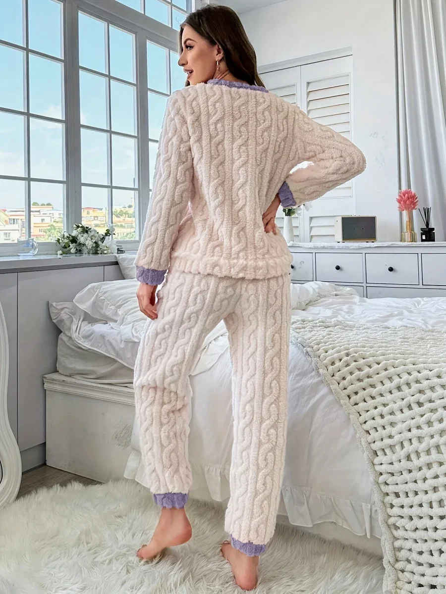 Pyjama Femme Doux en Peluche Tressée Bicolore Étoile Appliquée Manches Longues - Imagen 8