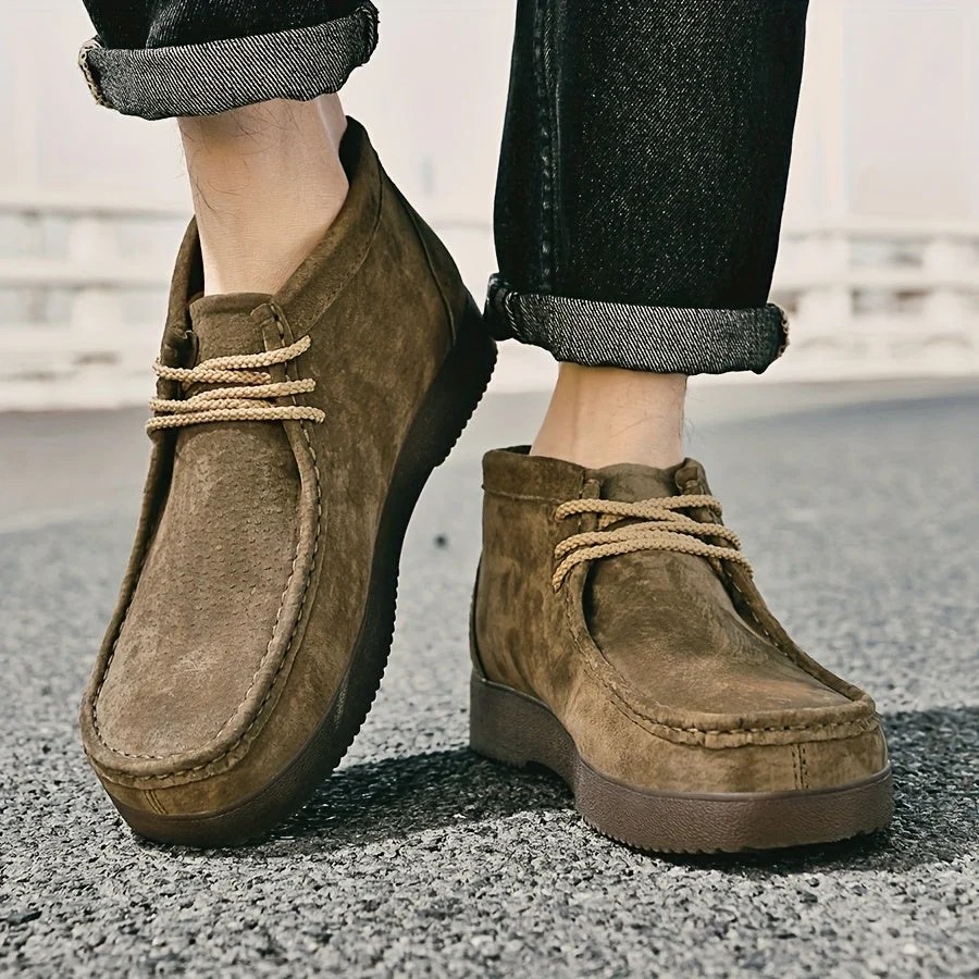 Chaussures montantes homme aspect daim lacets beiges semelle crantée - Imagen 3