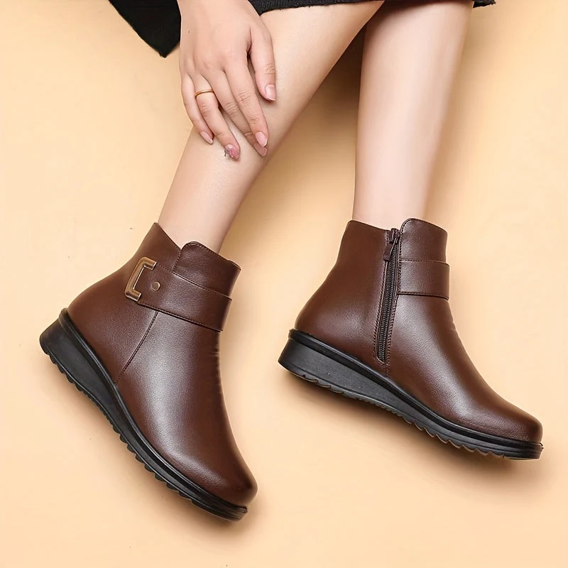 Bottines Femme doublées Chaudes Marron avec Sangle et Boucle Dorée - Imagen 6