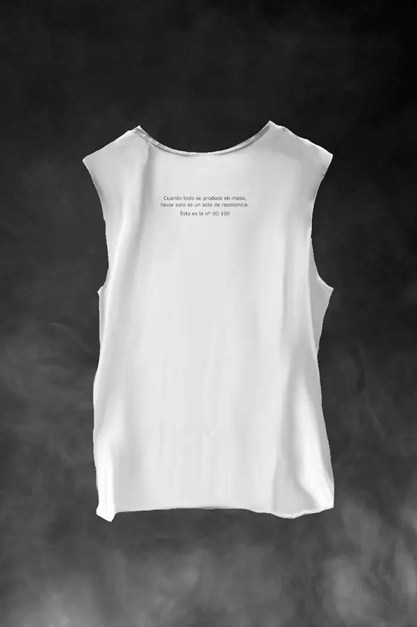 "Robot blanco " camiseta LaSal - Imagen 3
