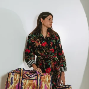 MALETA Y NECESER IKAT MORADA Y OCRE