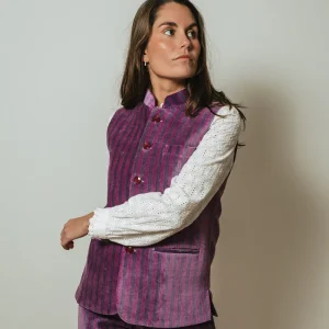 CHALECO TERCIOPELO RAYAS MORADO