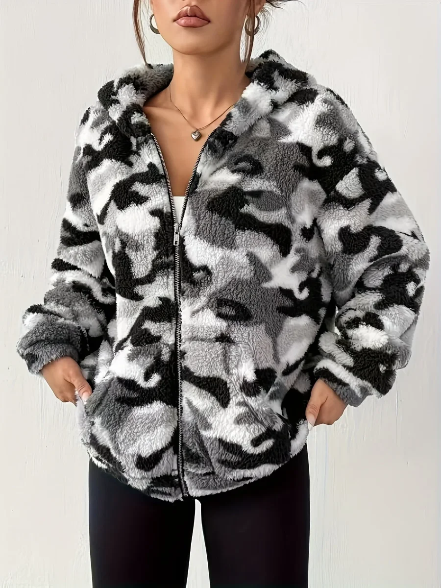 Veste à capuche zippée camouflage femme motif doux - Imagen 7