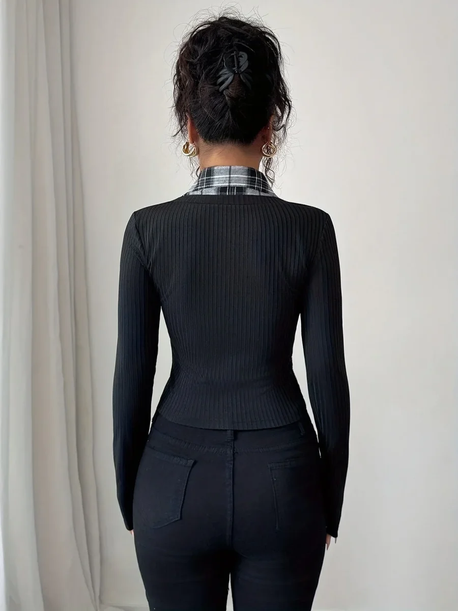 Haut femme effet superposé côtelé et carreaux noir et blanc - Imagen 4