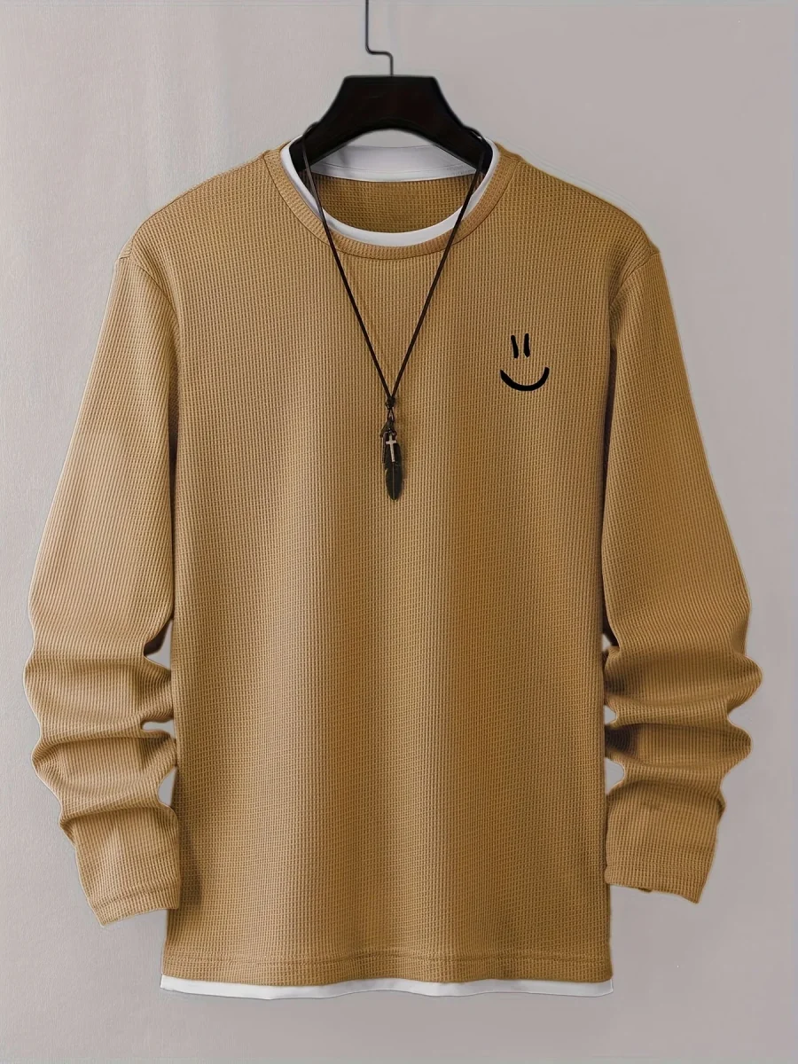 Pull homme texturé gaufré manches longues imprimé smiley col rond - Imagen 4