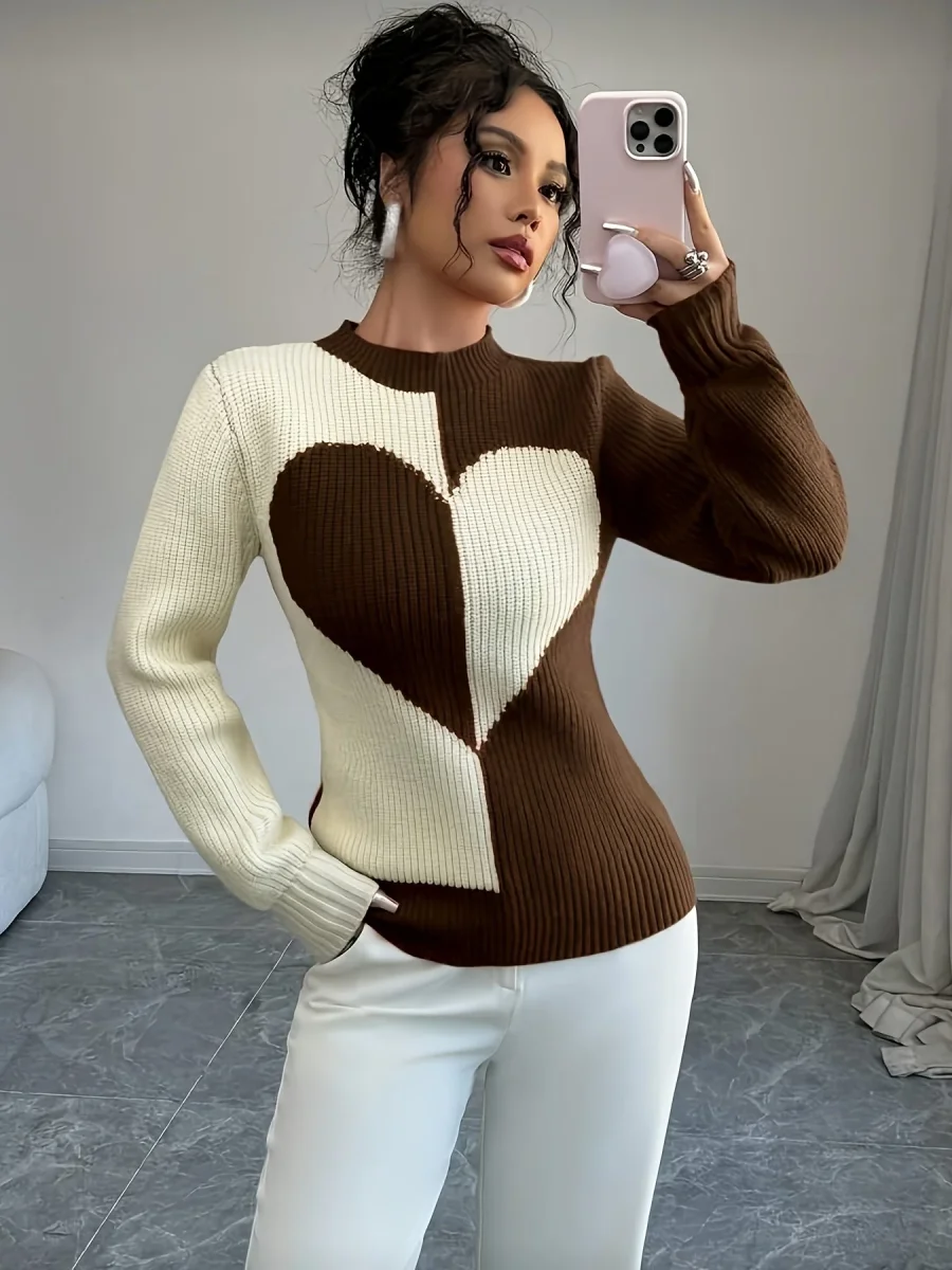 Pull femme bicolore côtelé à motif cœur, col montant, manches longues - Imagen 5
