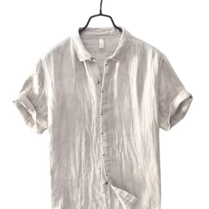 Elegante camisa de verano de lino