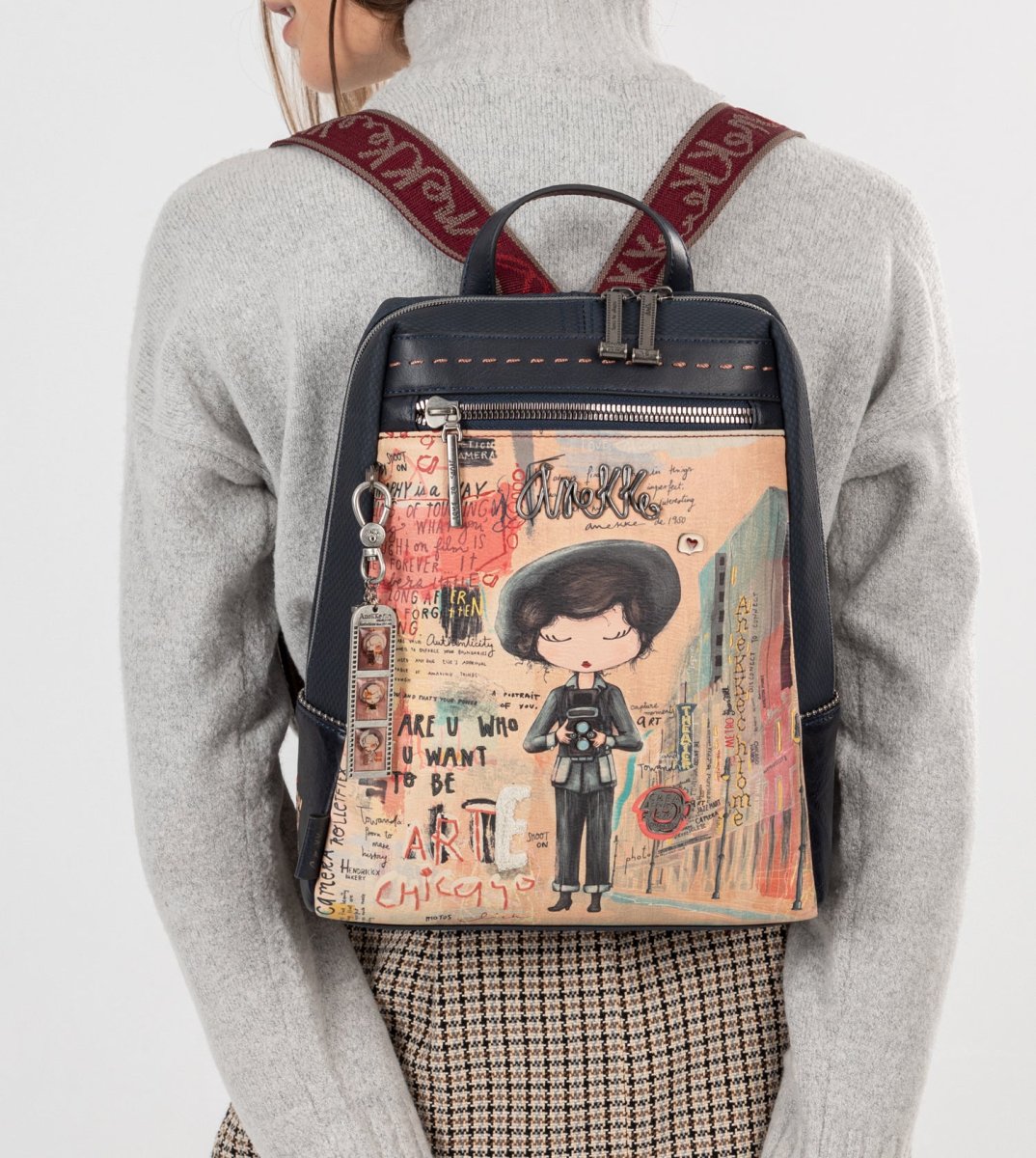 Mochila de paseo Anekke City Art 33805-018 - Imagen 3