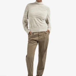 Pantalones con pinzas YAYA