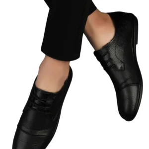 Zapatos de vestir elegantes de piel