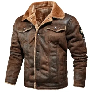 Elegante chaqueta de cuero con forro polar