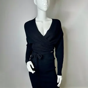 "Coreca" vestido (solo disponible en negro) J'aimé